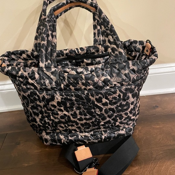 MZ WALLACE METRO QUATRO TOTE QUILTED BAG NWOT - Picture 3 of 14